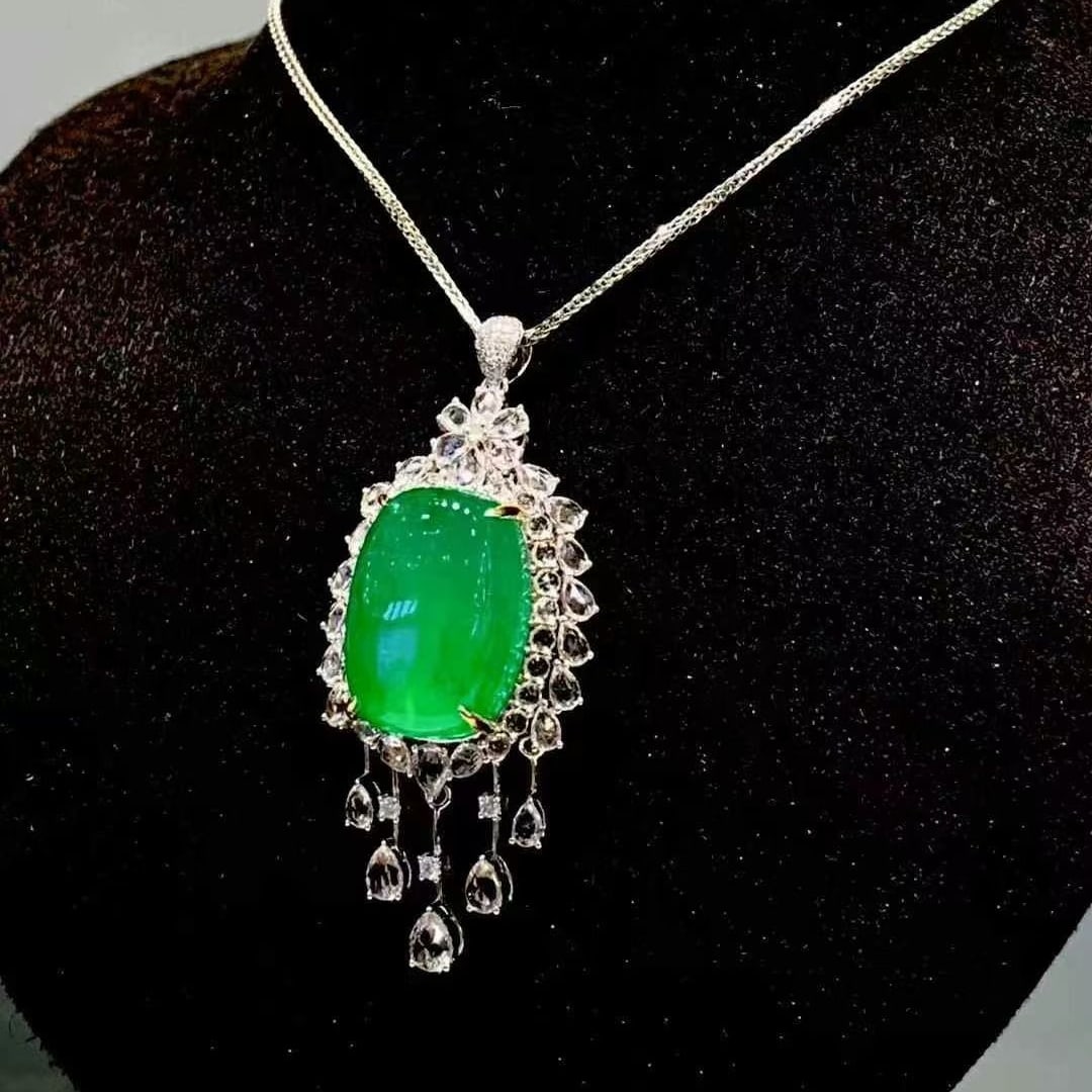 14k Gold 13.1 Ct Vivid Green Natural Emerald & Diamond & Sapphire Pendant( Without Chain ) - 4