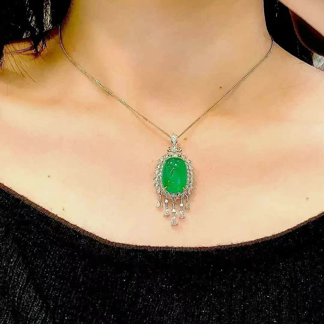 14k Gold 13.1 Ct Vivid Green Natural Emerald & Diamond & Sapphire Pendant( Without Chain ) - 5
