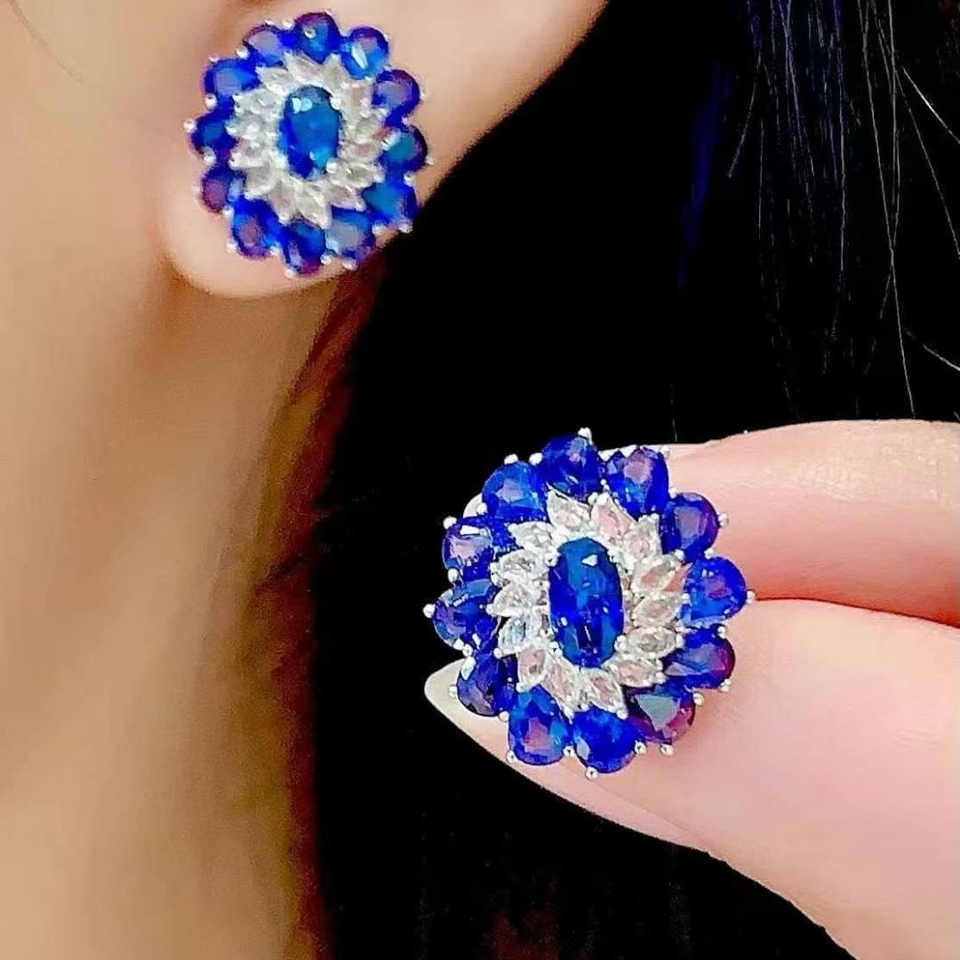14k Gold 4.85 Ct Natural Sapphire & Sapphire Earrings - 4