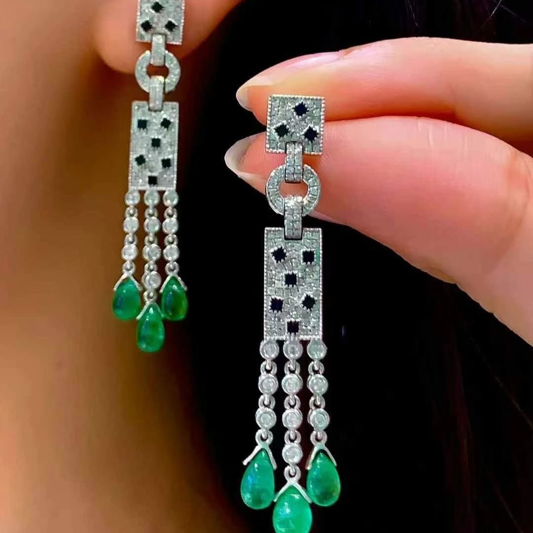 14k Gold 3.2 Ct Natural Emerald & Diamond Earrings - 3