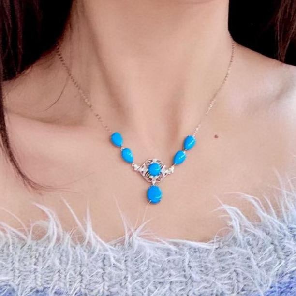 14k Gold 8.87 Ctw Natural Blue Turquoise & Diamond Necklace - 3