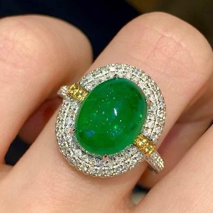 14k Gold 4.9 Ct Natural Emerald & Diamond Ring: Ref:231147225 // gold content:14k gold // ring size:7. 25us // // main gemstone:emerald // shape:oval // carat weight:4. 9ct // color:green // treatment:natural // // adjacent gemstone 2 : diamond //