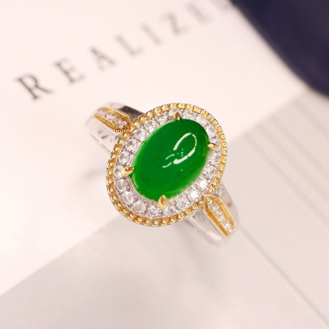 14k Gold 1.76 Ctw Vivid Green Natural Emerald & Diamond Ring: Ref:231148033 // gold content:14k gold // ring size:7. 25us // // main gemstone:emerald // shape:oval // carat weight:1. 50ct // color:vivid green // treatment:natural // // adjacent gemstone 2 :