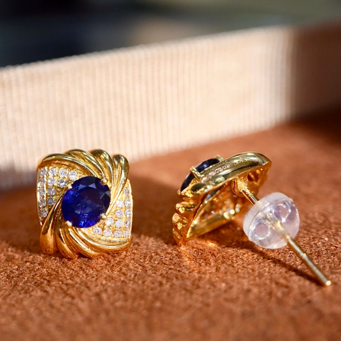 14k Gold 1.12 Ctw Natural Sapphire & Diamond Earrings - 4
