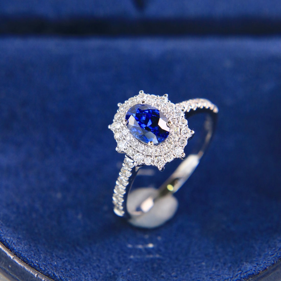 14k Gold 1.54 Ctw Natural Sapphire & Diamond Ring - 4