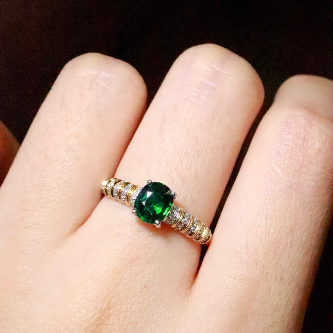 14k Gold 0.85 Ctw Natural Tsavorite & Diamond Ring - 5