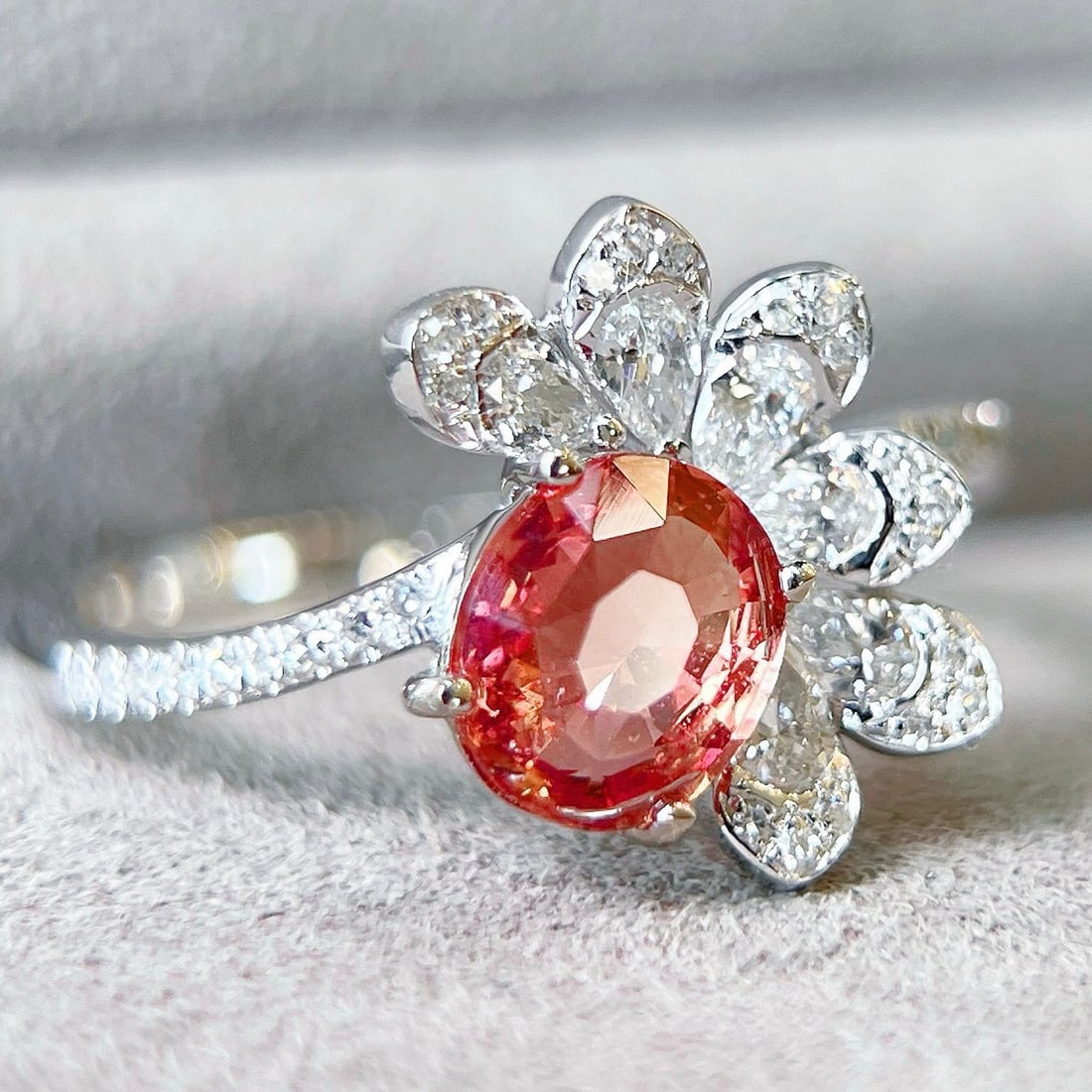 14k Gold 1.42 Ctw Natural Padparadscha Sapphire & Diamond Ring - 7