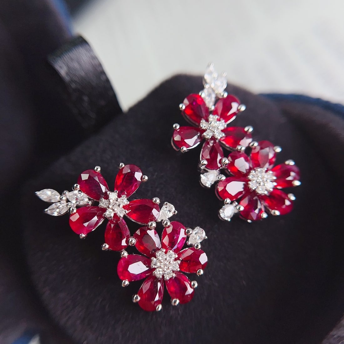14k Gold 6.00 Ct Natural Ruby & Diamond Earrings - 2