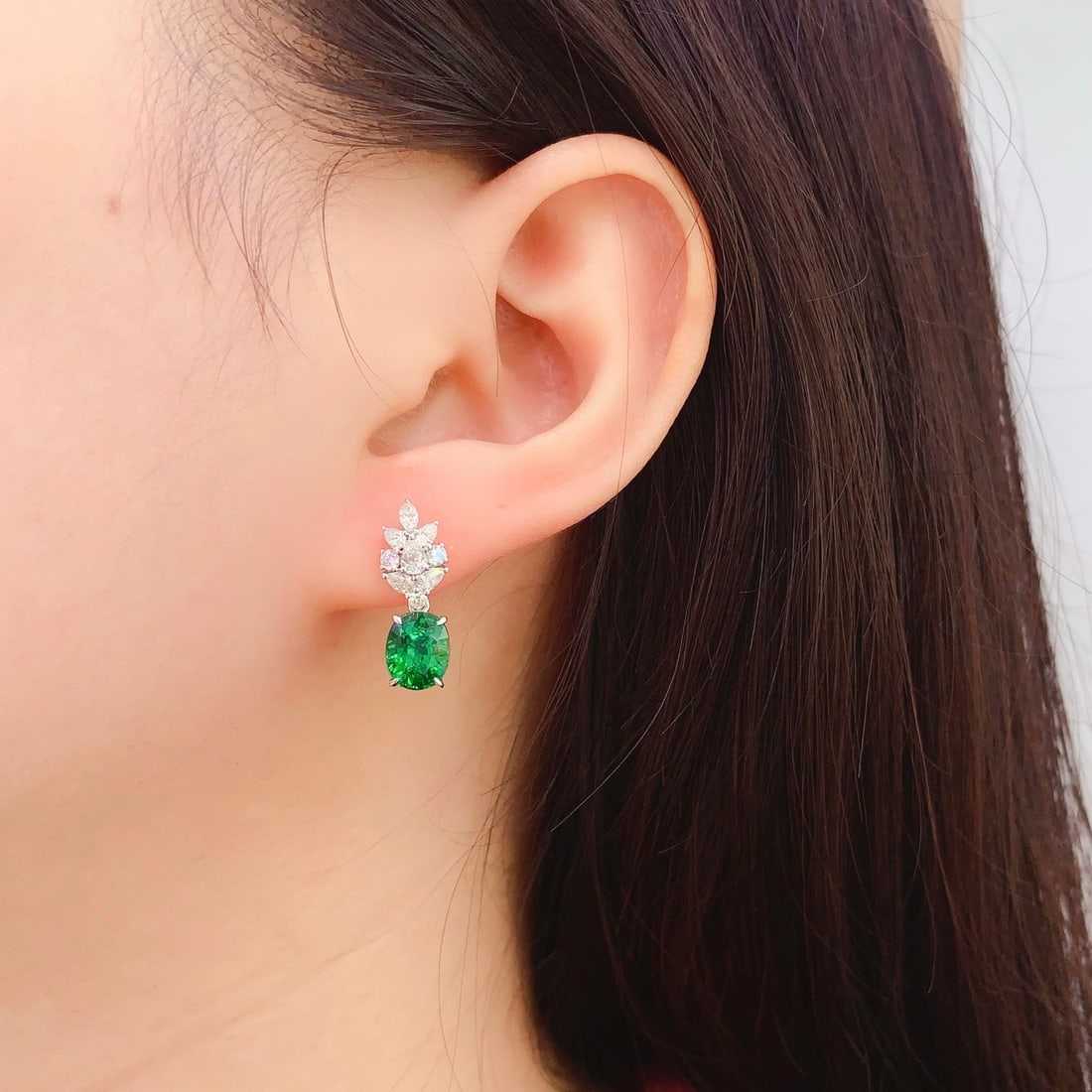 14k Gold 4.4 Ct Natural Tsavorite & Diamond Earrings - 6