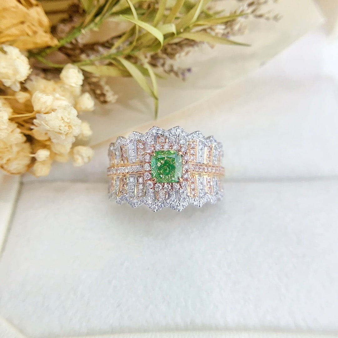 14k Gold 1.18 Ctw Natural Green Diamond & Diamond Ring: Ref:231148258 // gold content:14k gold // ring size:7. 25us // // main gemstone:green diamond // shape:cushion // carat weight:0. 53ct // color:green // treatment:natural // // adjacent gemstone 2 :