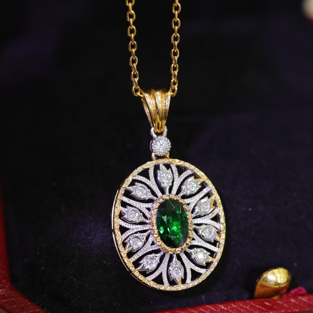 14k Gold 0.64 Ctw Vivid Green Natural Tsavorite & Diamond Pendant( Without Chain ): Ref:231148267 // gold content:14k gold // main gemstone:tsavorite // shape:oval // carat weight:0. 56ct // color:vivid green // treatment:natural // // adjacent gemstone 2 : diamond // shape:round //