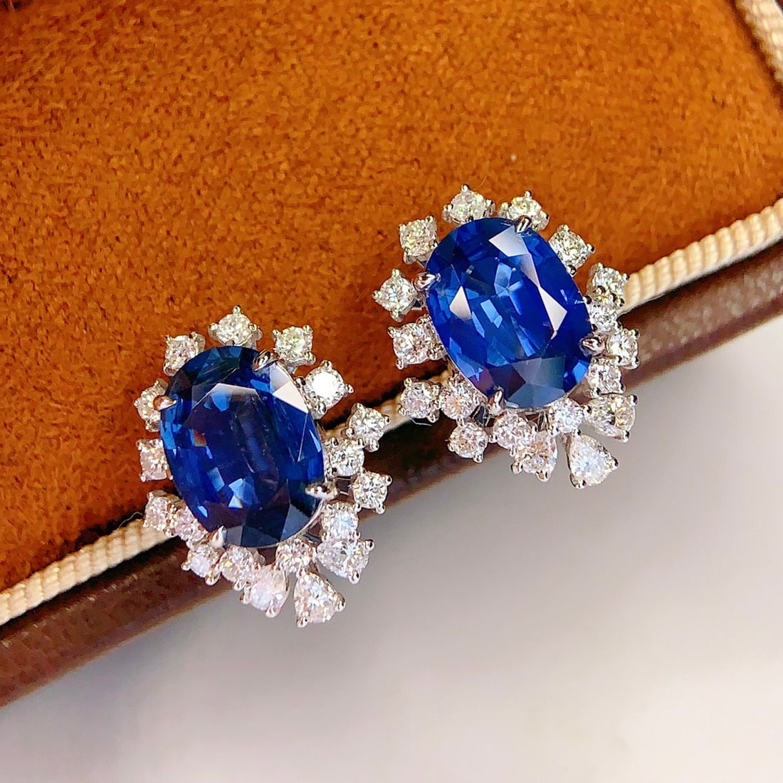 14k Gold 3.33 Ct Natural Sapphire & Diamond Earrings - 2