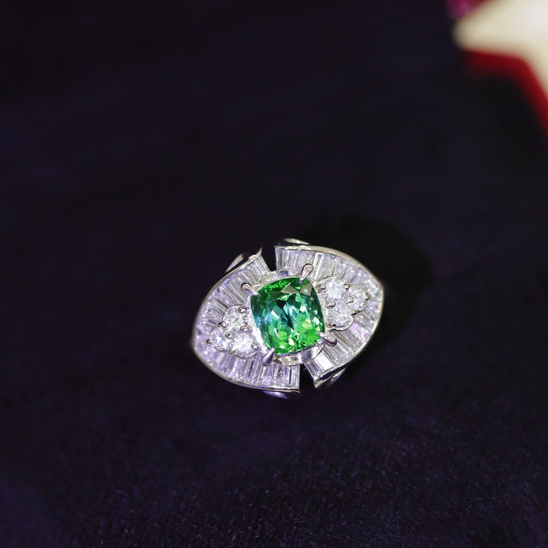 14k Gold 1.74 Ctw Natural Tourmaline & Diamond Ring: Ref:231148305 // gold content:14k gold // ring size:7. 25us // // main gemstone:tourmaline // shape:cushion // carat weight:1. 08ct // color:green // treatment:natural // // adjacent gemstone 2 :