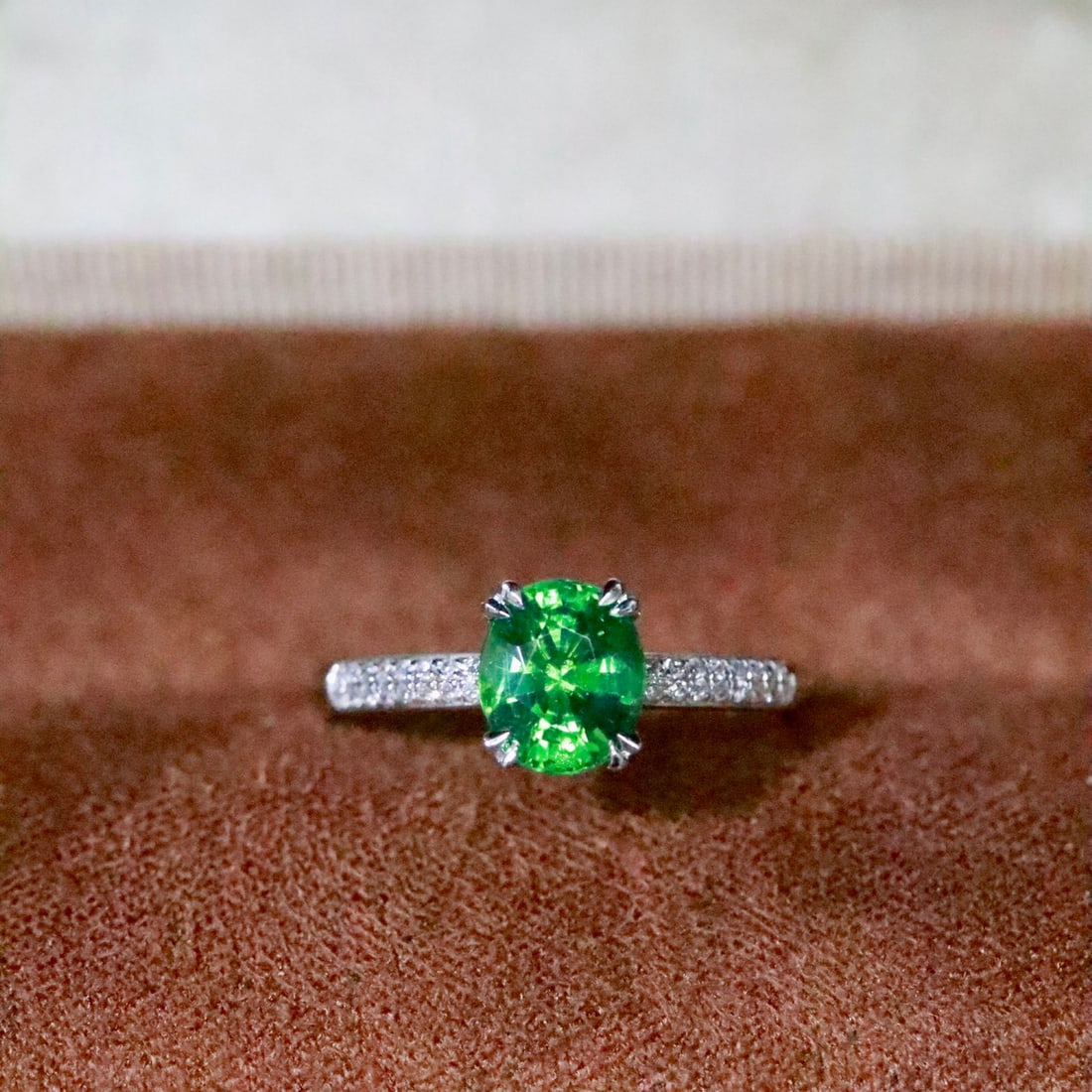 14k Gold 1.24 Ctw Natural Tsavorite & Diamond Ring (1 of 7)