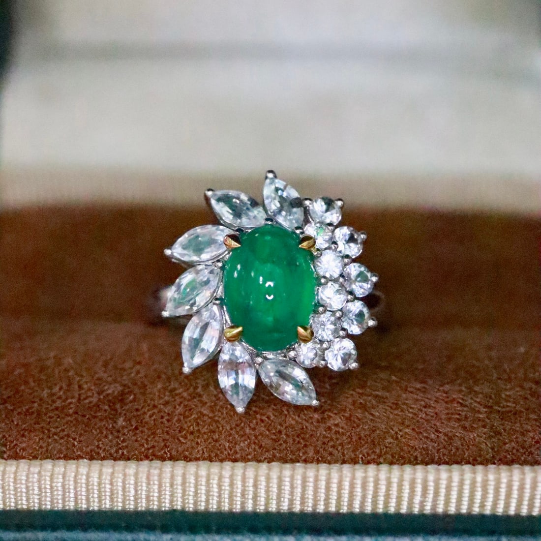 14k Gold 1.71 Ct Natural Emerald & Sapphire Ring: Ref:231148357 // gold content:14k gold // ring size:7. 25us // // main gemstone:emerald // shape:oval // carat weight:1. 71ct // color:green // treatment:natural // // adjacent gemstone 2 : sapphire