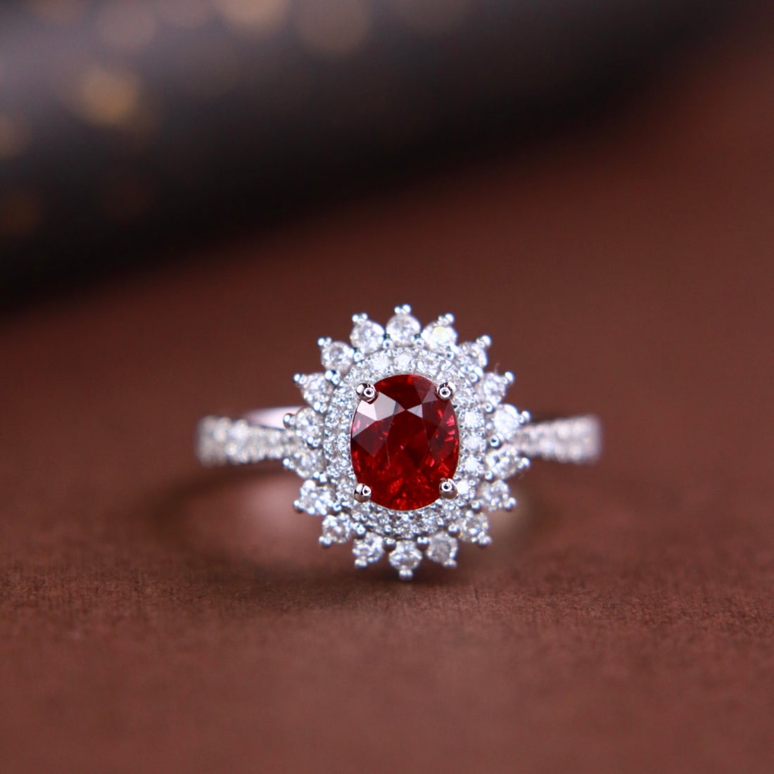14k Gold 1.62 Ctw Natural Ruby & Diamond Ring: Ref:231148416 // gold content:14k gold // ring size:7. 25us // // main gemstone:ruby // shape:oval // carat weight:1. 07ct // color:pigeonblood red // treatment:natural // // adjacent gemstone 2 :