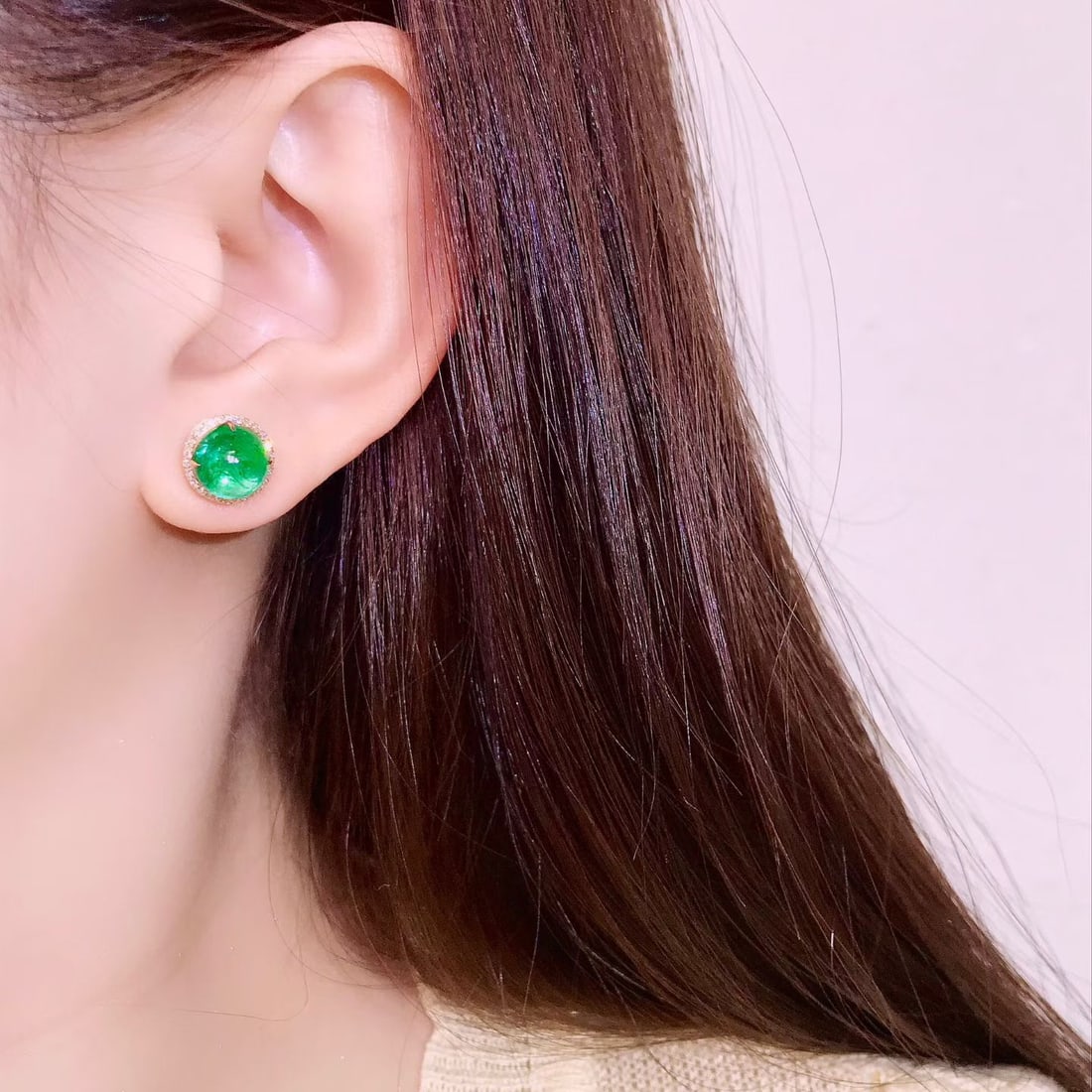 14k Gold 2.7 Ct Natural Emerald & Diamond Earrings - 4