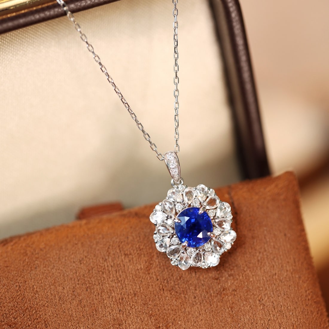 14k Gold 1.79 Ctw Natural Sapphire & Sapphire Pendant( Without Chain ): Ref:231148442 // gold content:14k gold // main gemstone:sapphire // shape:oval // carat weight:1. 36ct // color:blue // treatment:natural // // adjacent gemstone 2 : sapphire // shape:pear // carat