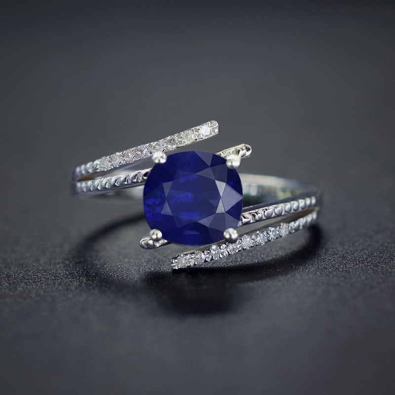 14k Gold 1.46 Ct Natural Sapphire & Diamond Ring: Ref:231149080 // gold content:14k gold // ring size:7. 25us // // main gemstone:sapphire // shape:oval // carat weight:1. 46ct // color:blue // treatment:natural // // adjacent gemstone 2 : diamond