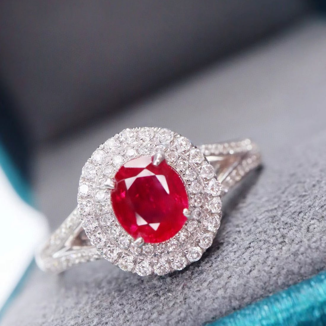 14k Gold 0.99 Ctw Natural Ruby & Diamond Ring - 2