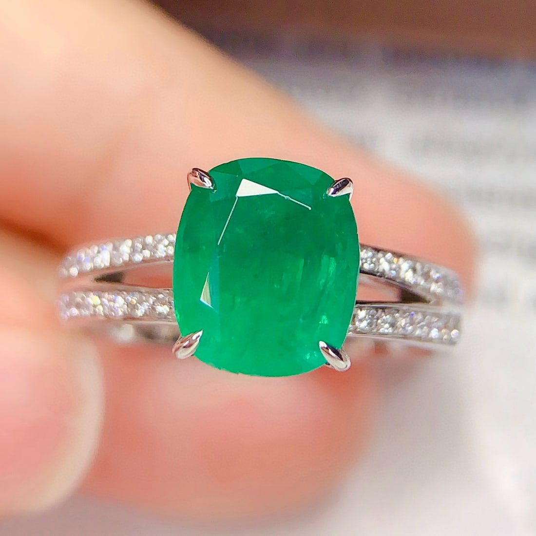 14k Gold 2.55 Ct Natural Emerald & Diamond Ring - 3
