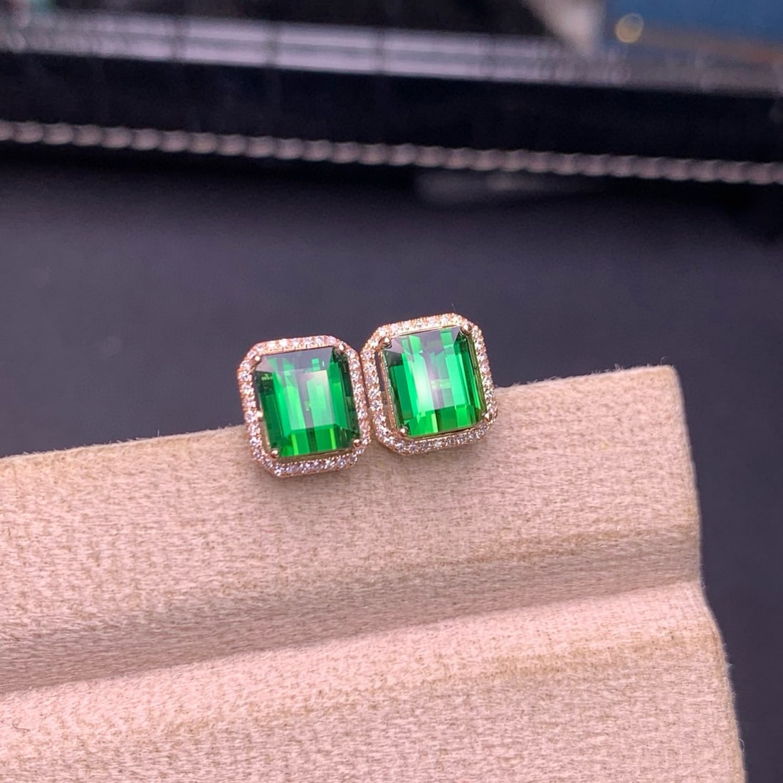 14k Gold 3.8 Ct Natural Tourmaline & Diamond Earrings - 7