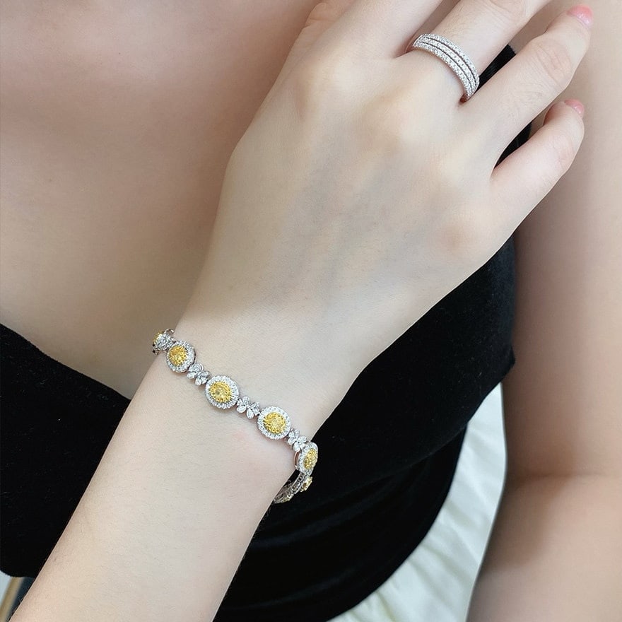 14k Gold 3.30 Ctw Natural Yellow Diamond & Diamond Bracelet - 4