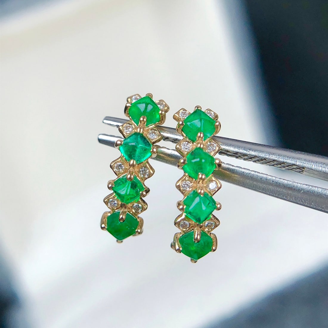 14k Gold 1.13 Ctw Natural Emerald & Diamond Earrings - 2