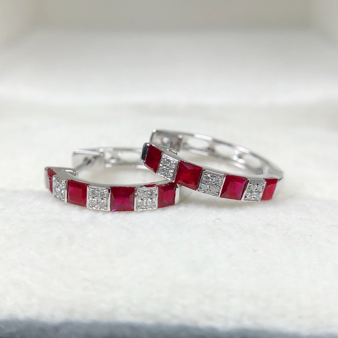 14k Gold 0.82 Ctw Natural Ruby & Diamond Earrings - 2