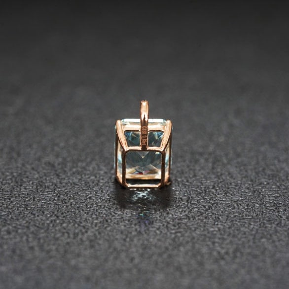 14k Gold 3.82 Ct Natural Aquamarine Pendant( Without Chain ) - 5