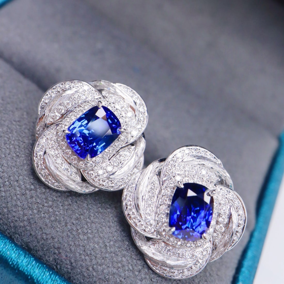 14k Gold 2.44 Ctw Natural Sapphire & Diamond Earrings: Ref:231150064 // gold content:14k gold // main gemstone:sapphire // shape:cushion // carat weight:2. 02ct // color:blue // treatment:natural // // adjacent gemstone 2 : diamond // shape:round // carat