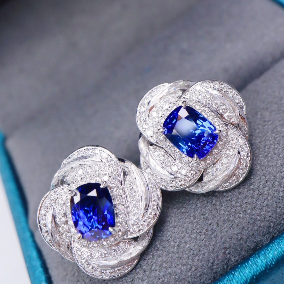 14k Gold 2.44 Ctw Natural Sapphire & Diamond Earrings - 4