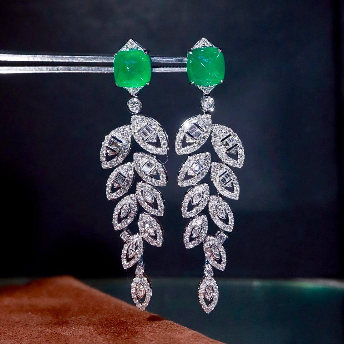 14k Gold 5.41 Ctw Natural Emerald & Diamond Earrings - 5