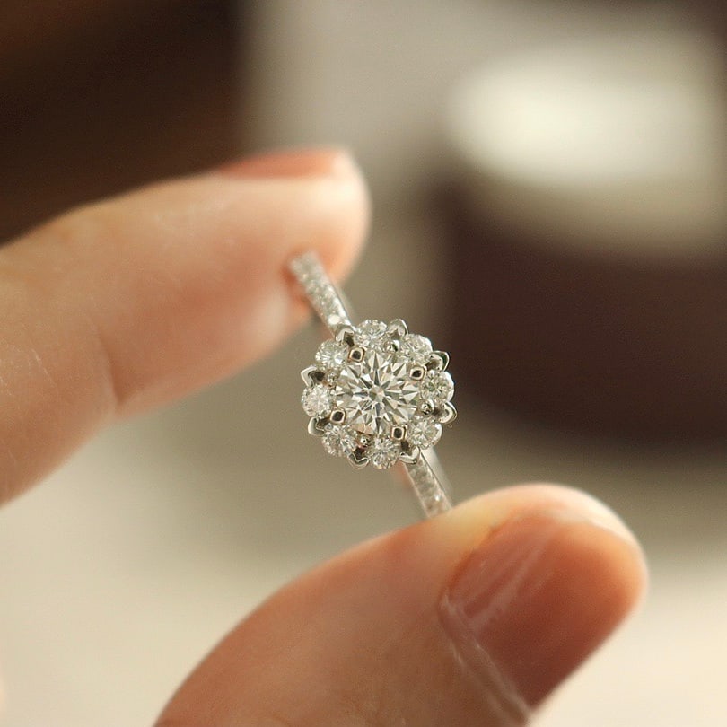 14k Gold 0.66 Ctw Natural H Diamond Ring - 5