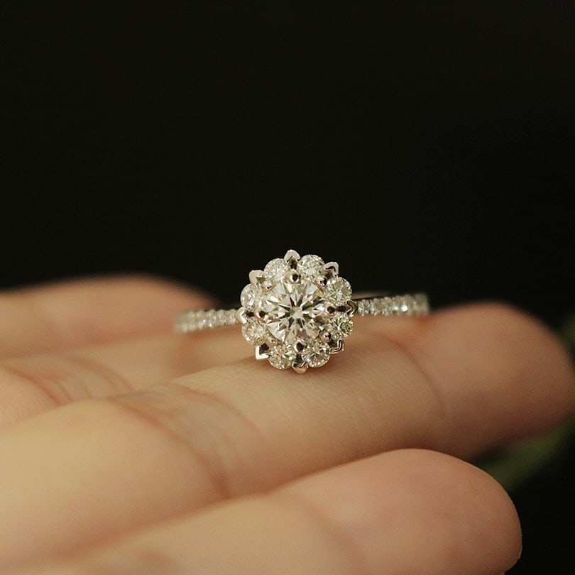 14k Gold 0.66 Ctw Natural H Diamond Ring - 6