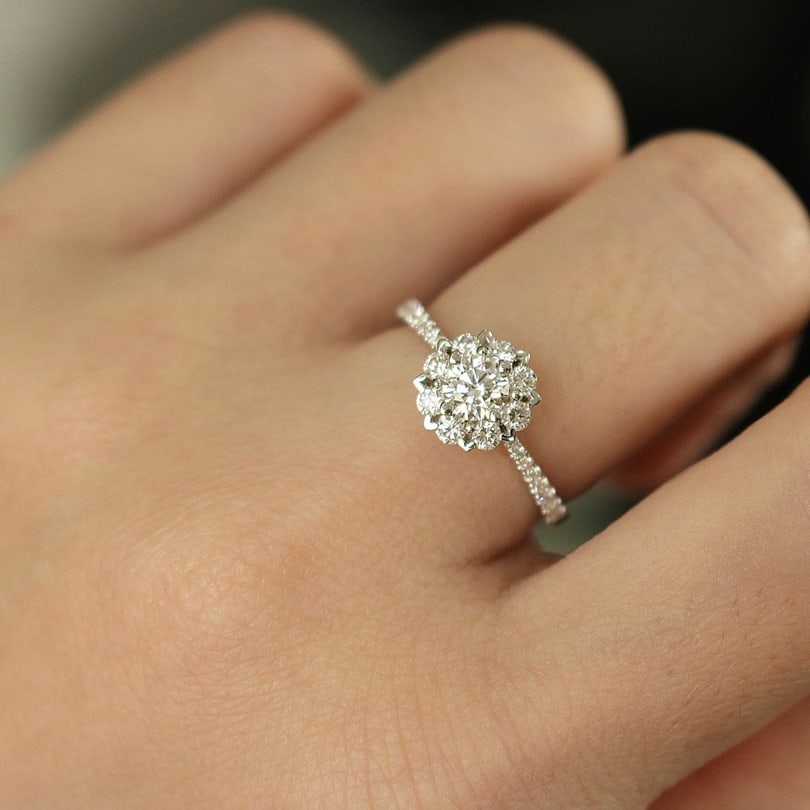 14k Gold 0.66 Ctw Natural H Diamond Ring - 7