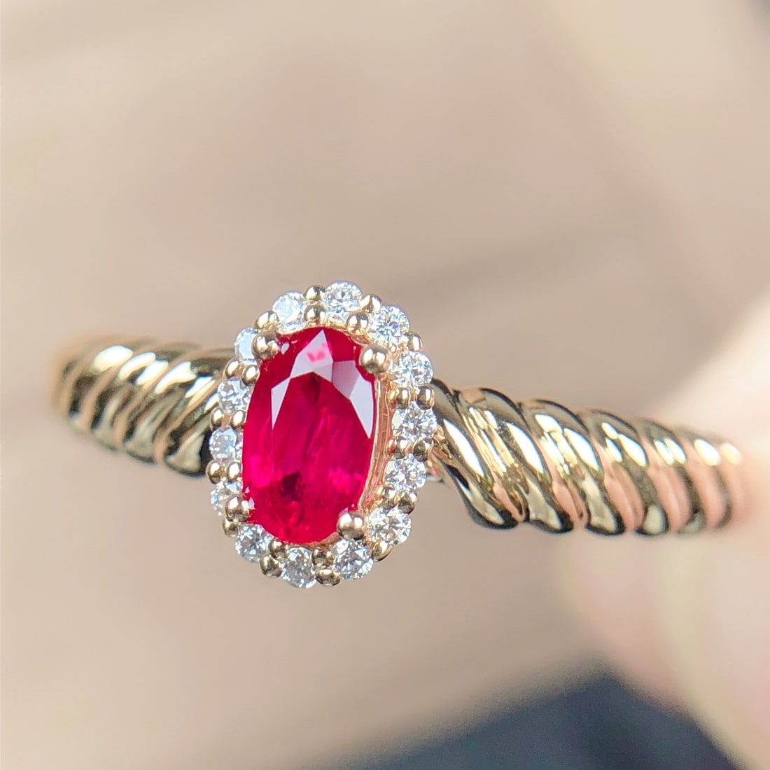 14k Gold 0.37 Ctw Natural Ruby & Diamond Ring - 4