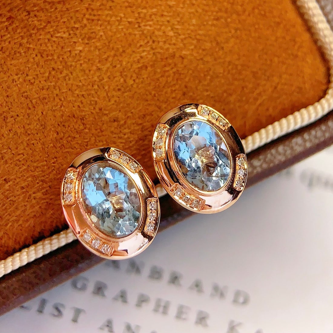 14k Gold 1.6 Ct Natural Aquamarine & Diamond Earrings - 5