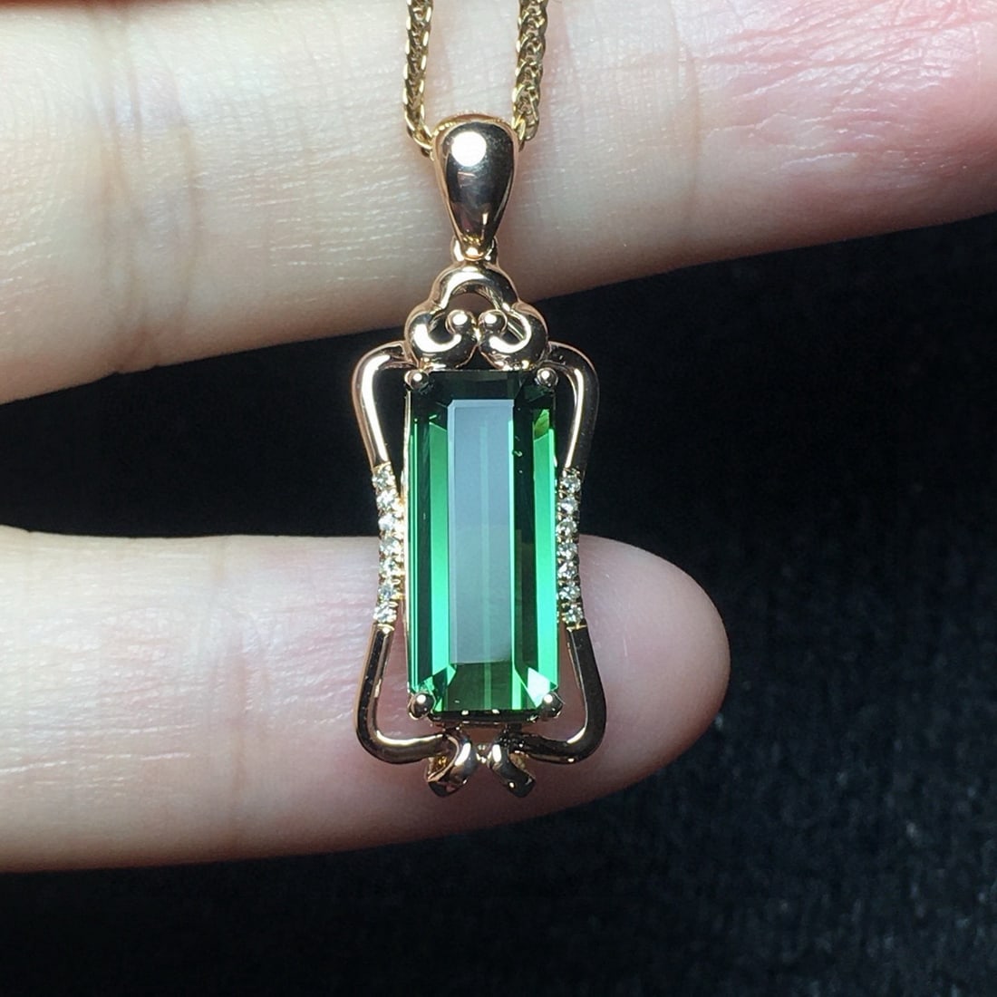14k Gold 4.18 Ct Natural Tourmaline & Diamond Pendant( Without Chain ) - 3