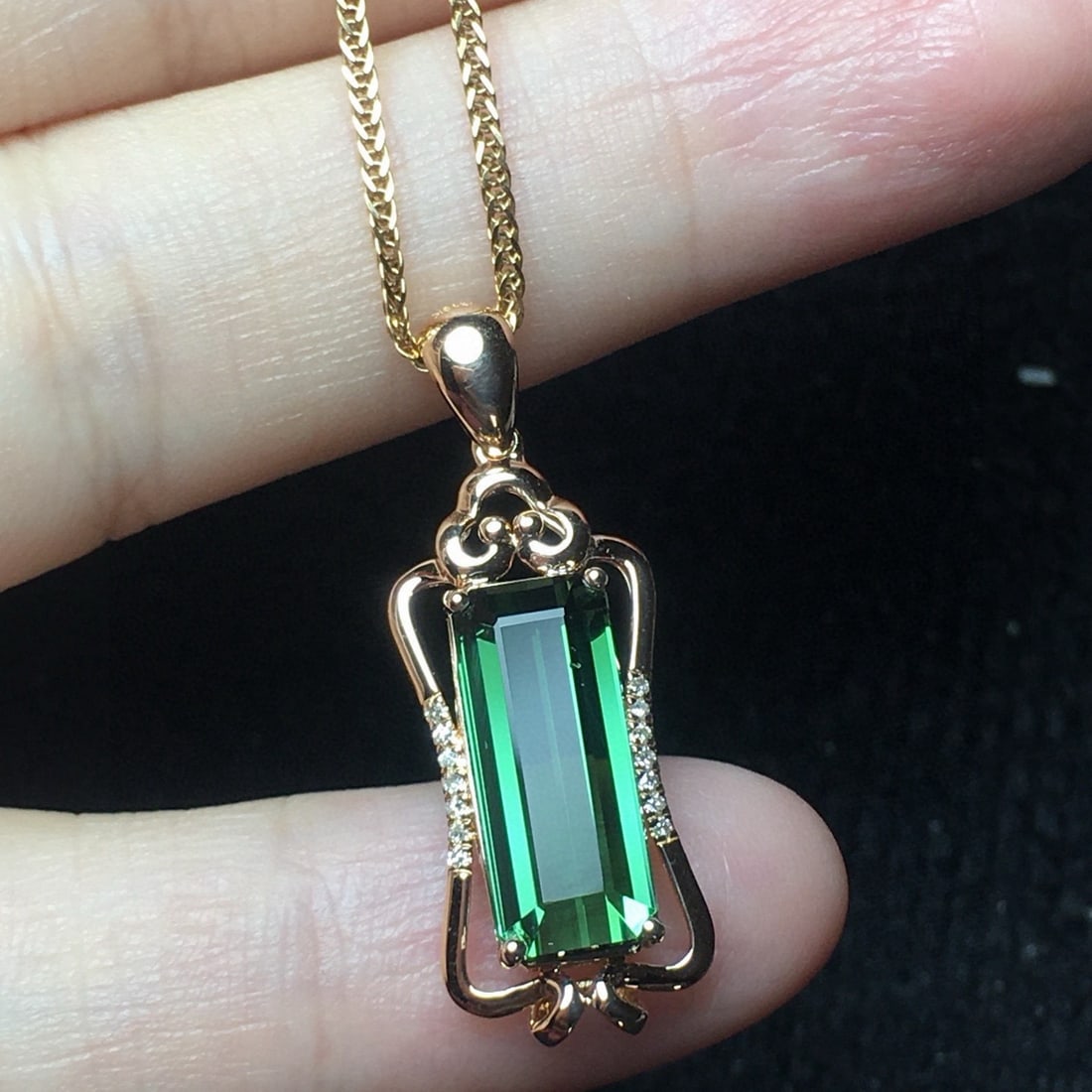 14k Gold 4.18 Ct Natural Tourmaline & Diamond Pendant( Without Chain ) - 4