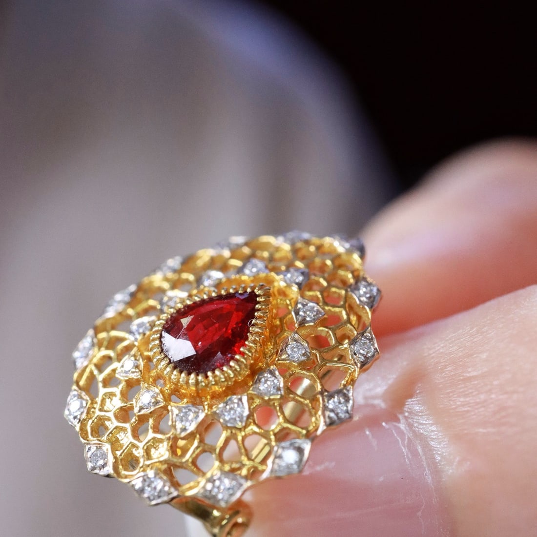 14k Gold 0.98 Ctw Natural Ruby & Diamond Earrings - 3