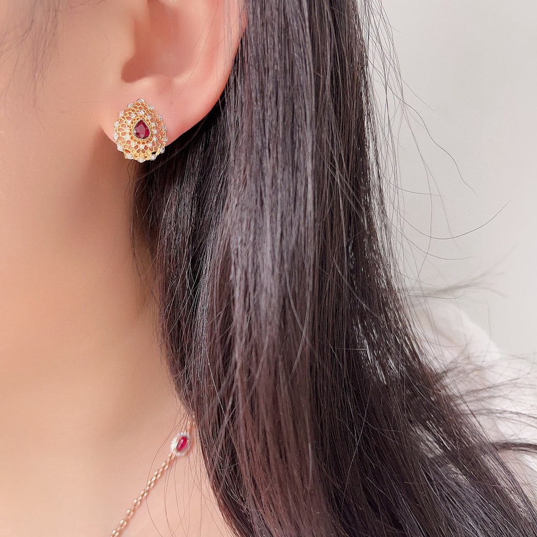 14k Gold 0.98 Ctw Natural Ruby & Diamond Earrings - 7