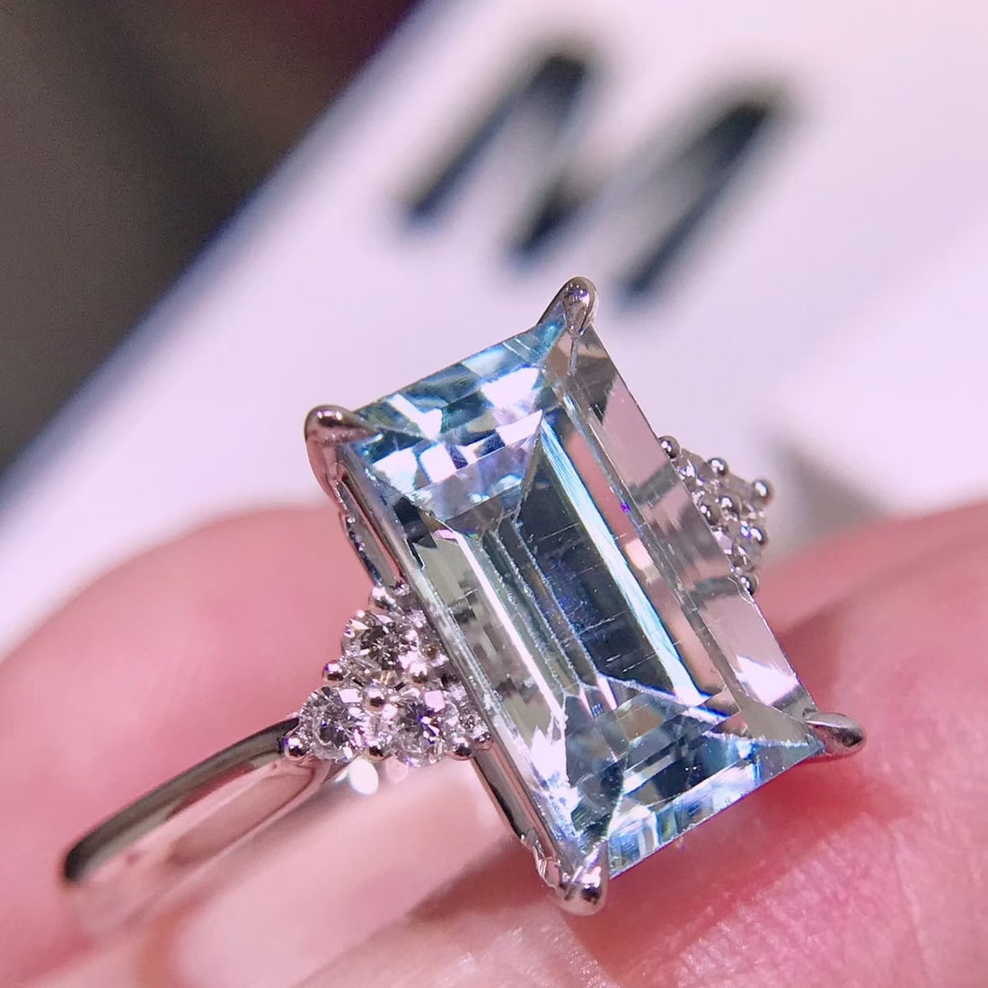 14k Gold 2.88 Ctw Natural Aquamarine & Diamond Ring - 2