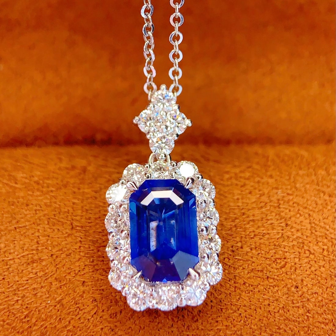 14k Gold 1.8 Ct Vivid Blue Natural Sapphire & Diamond Pendant( Without Chain ) - 2