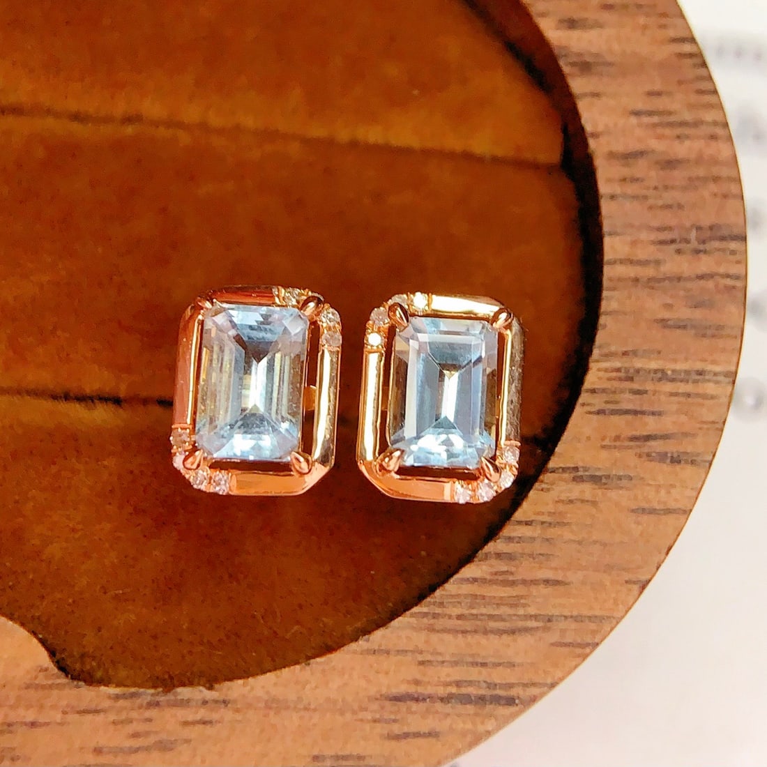 14k Gold 1.4 Ct Natural Aquamarine & Diamond Earrings - 2
