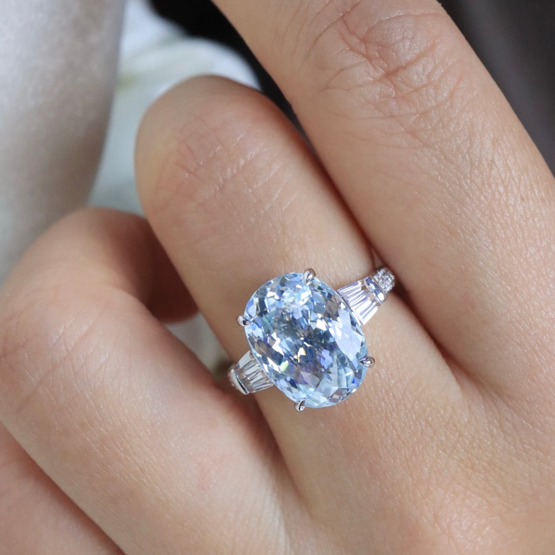 14k Gold 5.35 Ctw Natural Aquamarine & Diamond Ring - 6