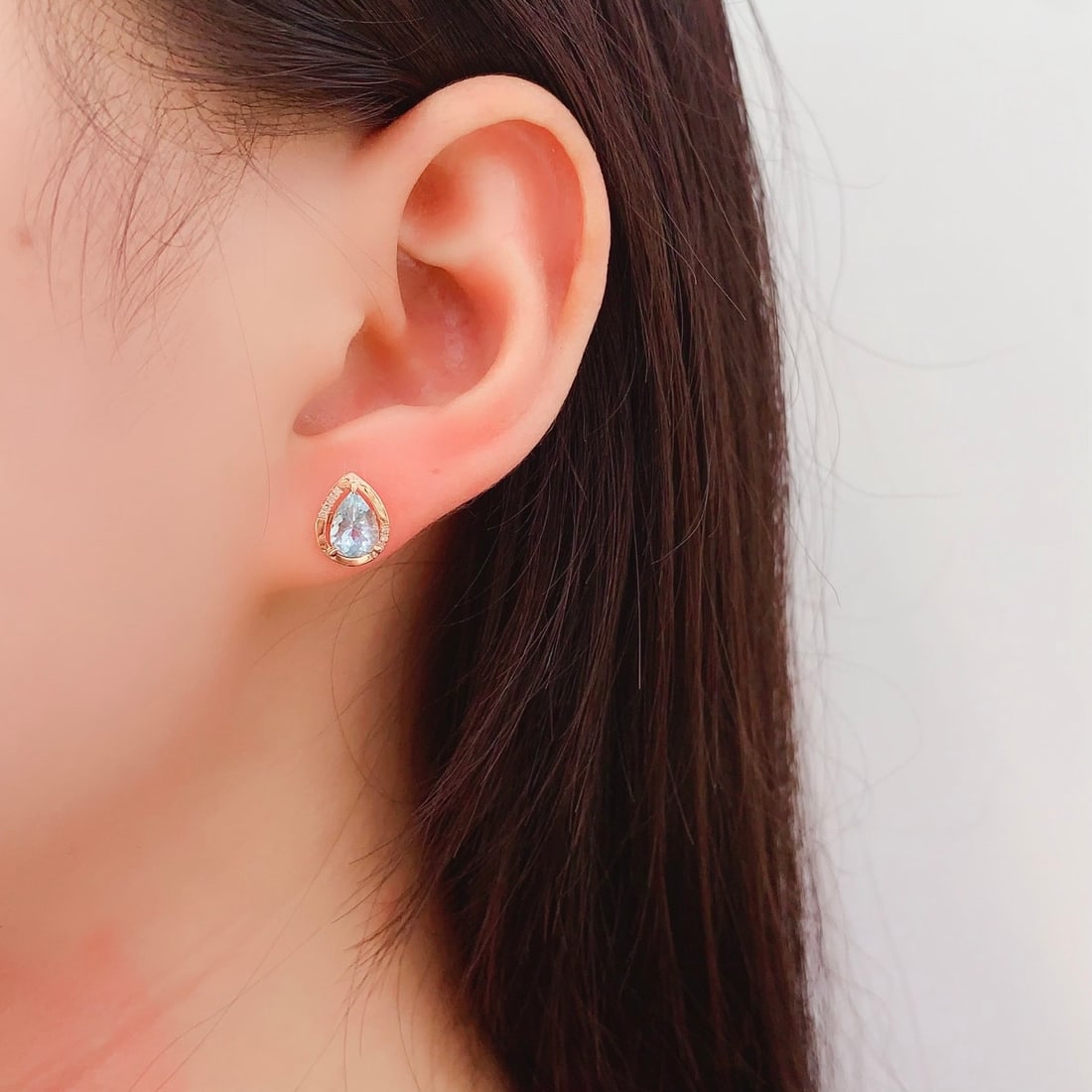 14k Gold 1.4 Ct Natural Aquamarine & Diamond Earrings - 6