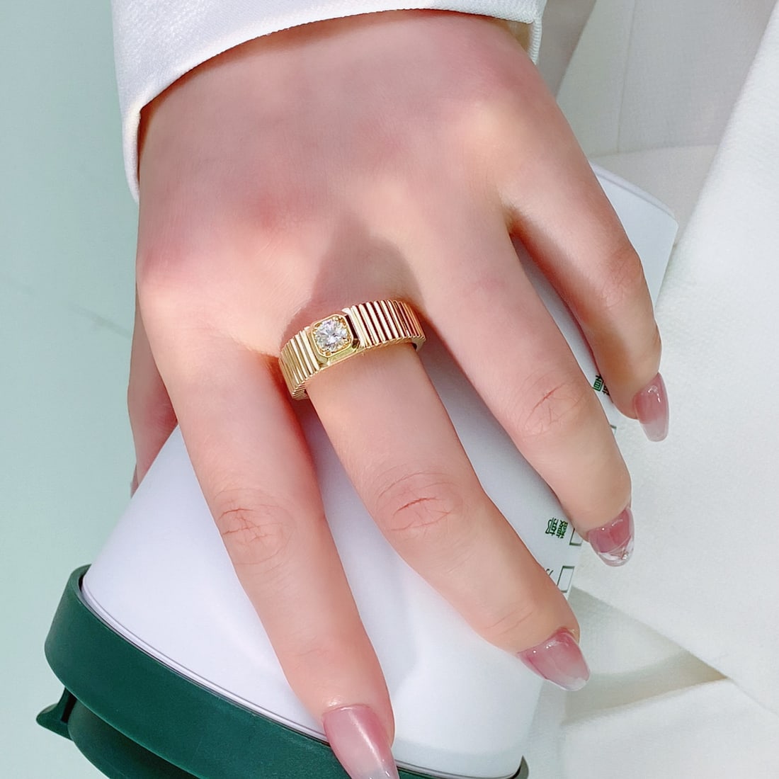 14k Gold 0.5 Ct Natural H Diamond Ring - 8