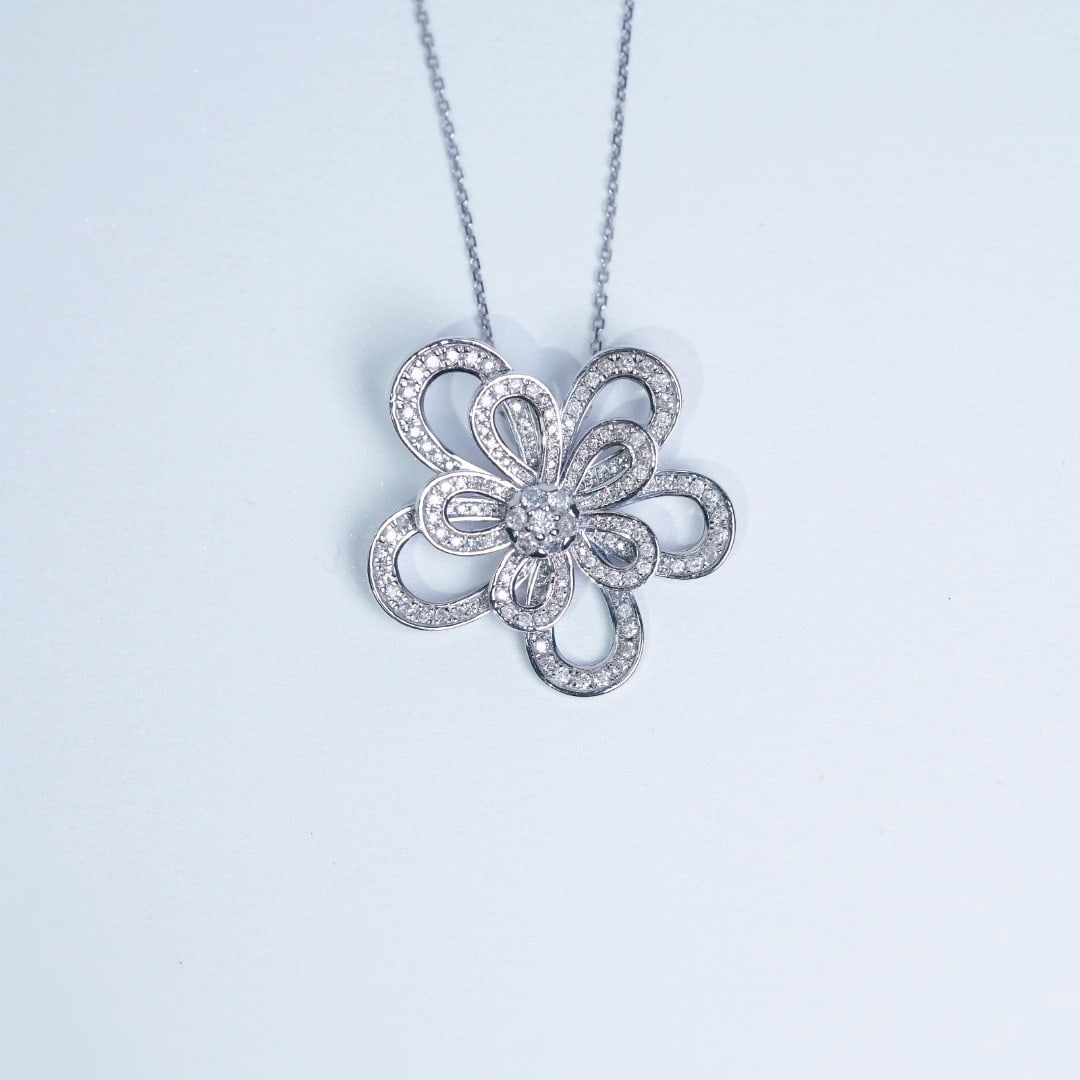 14k Gold 0.85 Ct Natural H Diamond & Flowers Necklace - 4