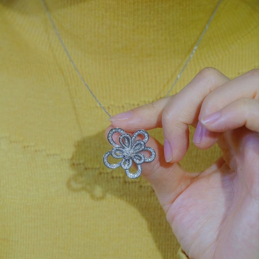 14k Gold 0.85 Ct Natural H Diamond & Flowers Necklace - 5